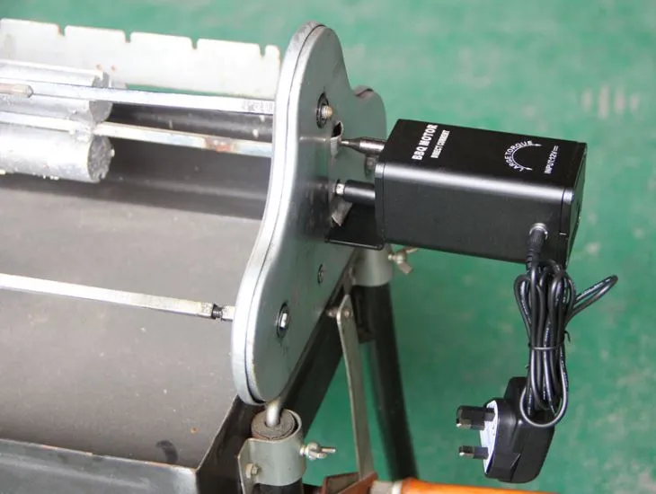 BBQ   Pit   Rotisserie   Motorok